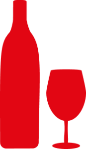 בקבוק יין וכוס יין